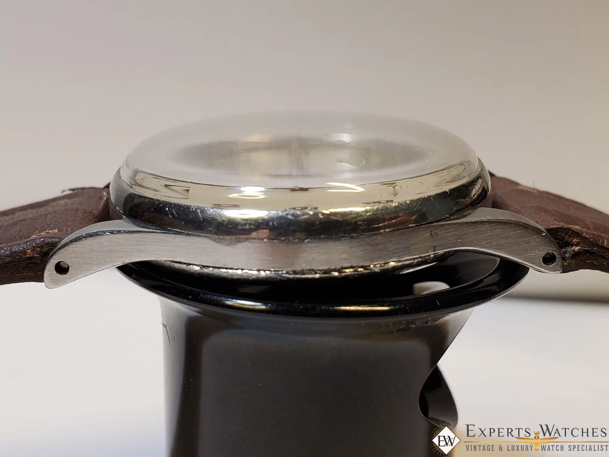 1940's Vintage Omega 2319 /2 Cal 30T2 Manual Movement Engraving 1946 Military