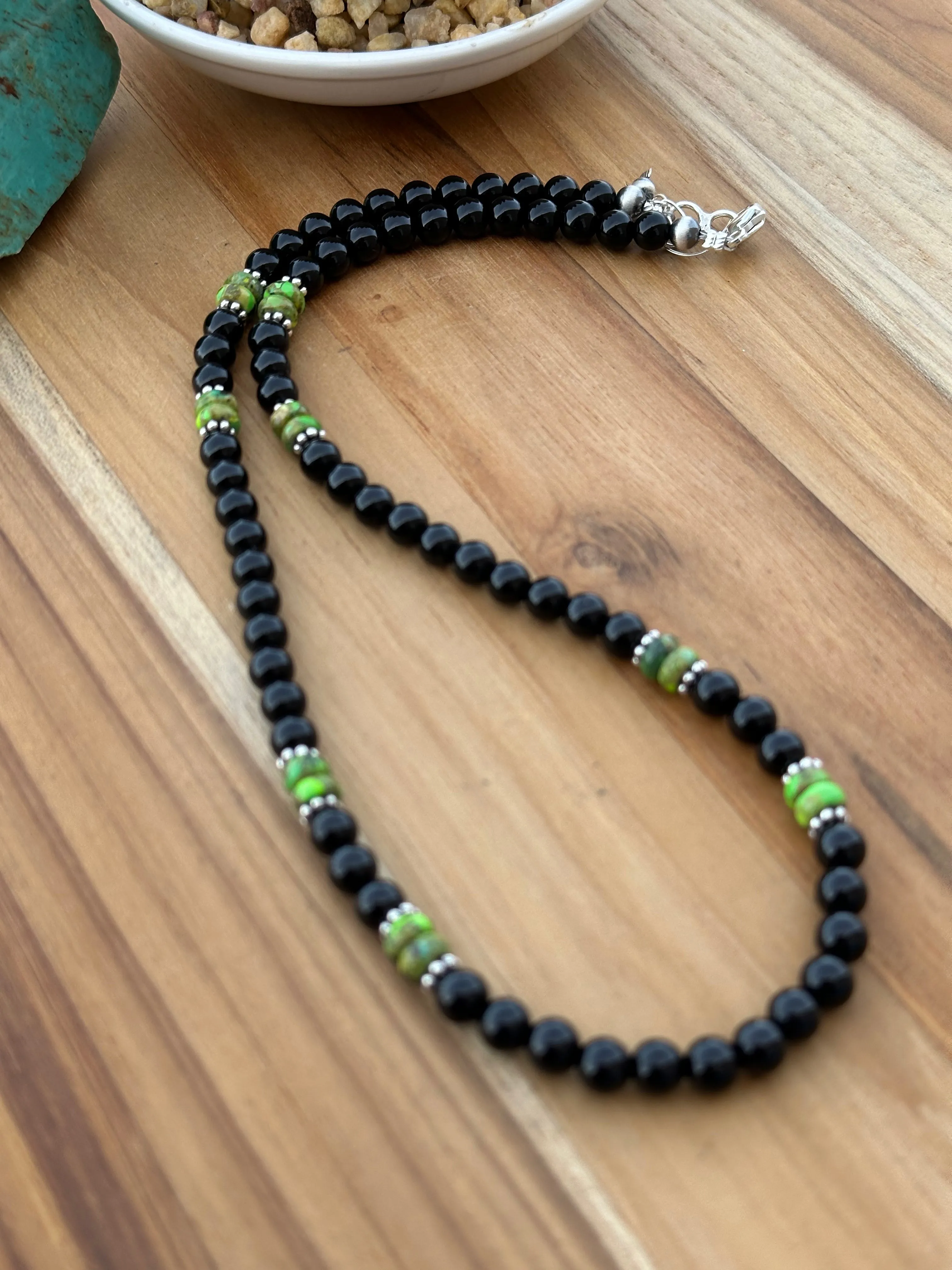 20" Black Onyx and Gaspeite Bead Necklace