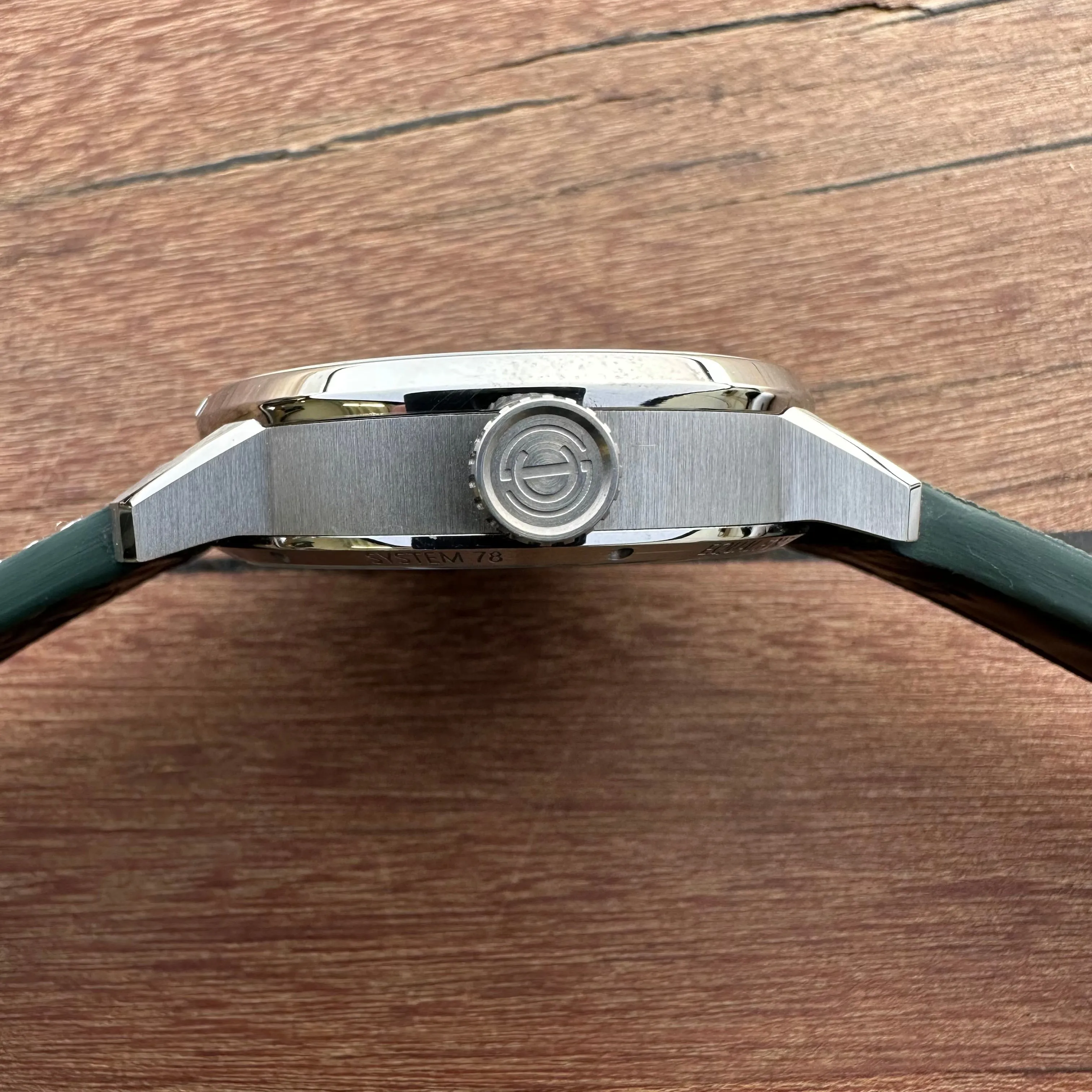 Armin Strom Gravity Equal Force P.03 (Pre-owned) - 1 of 30