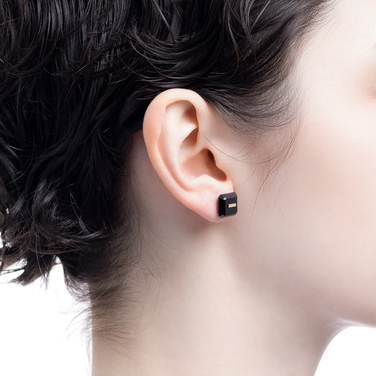 BIRD OF PARADISE Naked Square Stone Stud Earring, Onyx