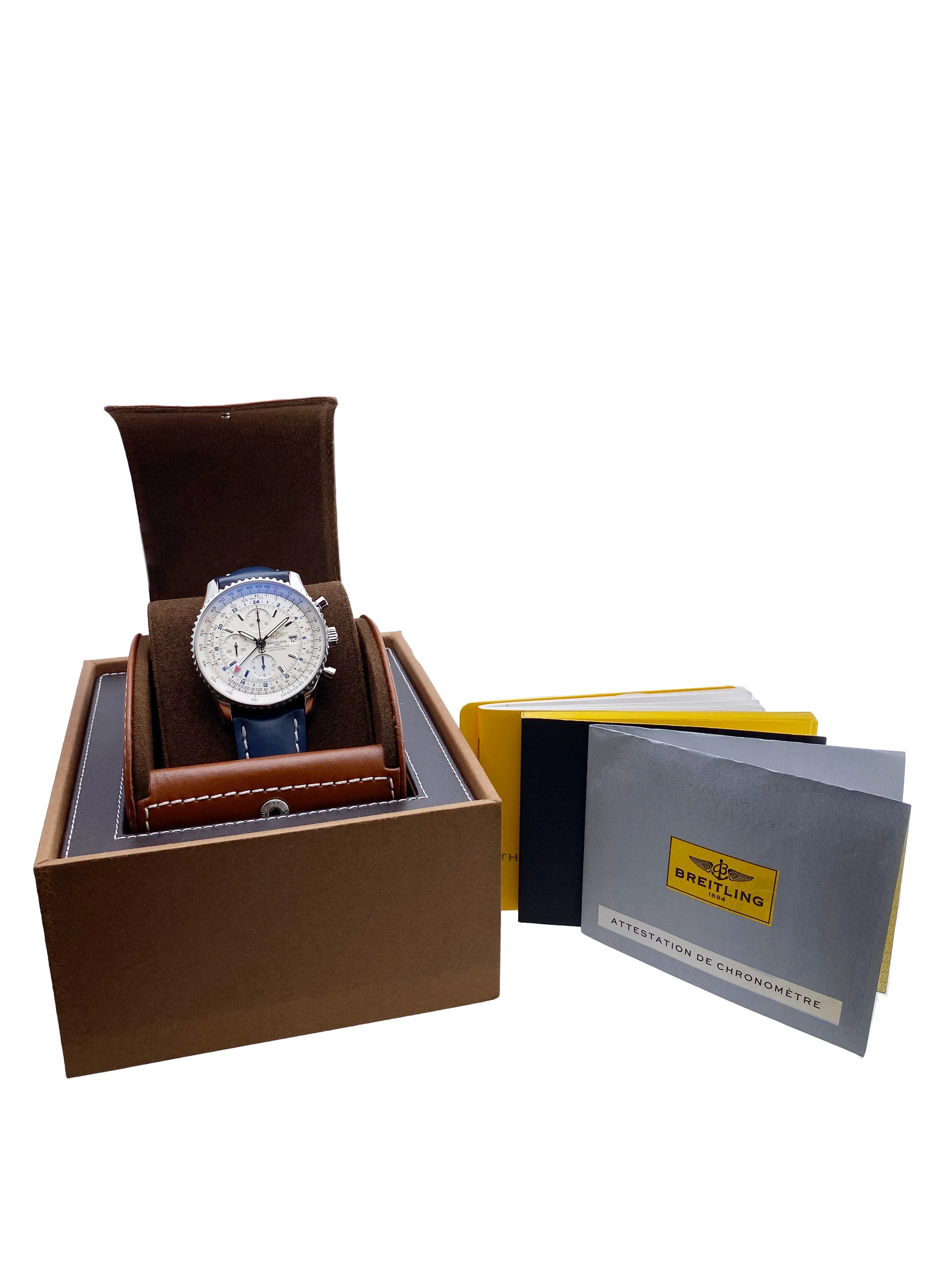 Breitling Navitimer World A24322 Mens Watch With Box