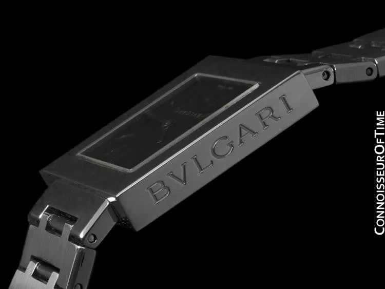 Bvlgari Bulgari Square Quadrato Mens Midsize / Unisex Watch, SQ 27SSD - Stainless Steel
