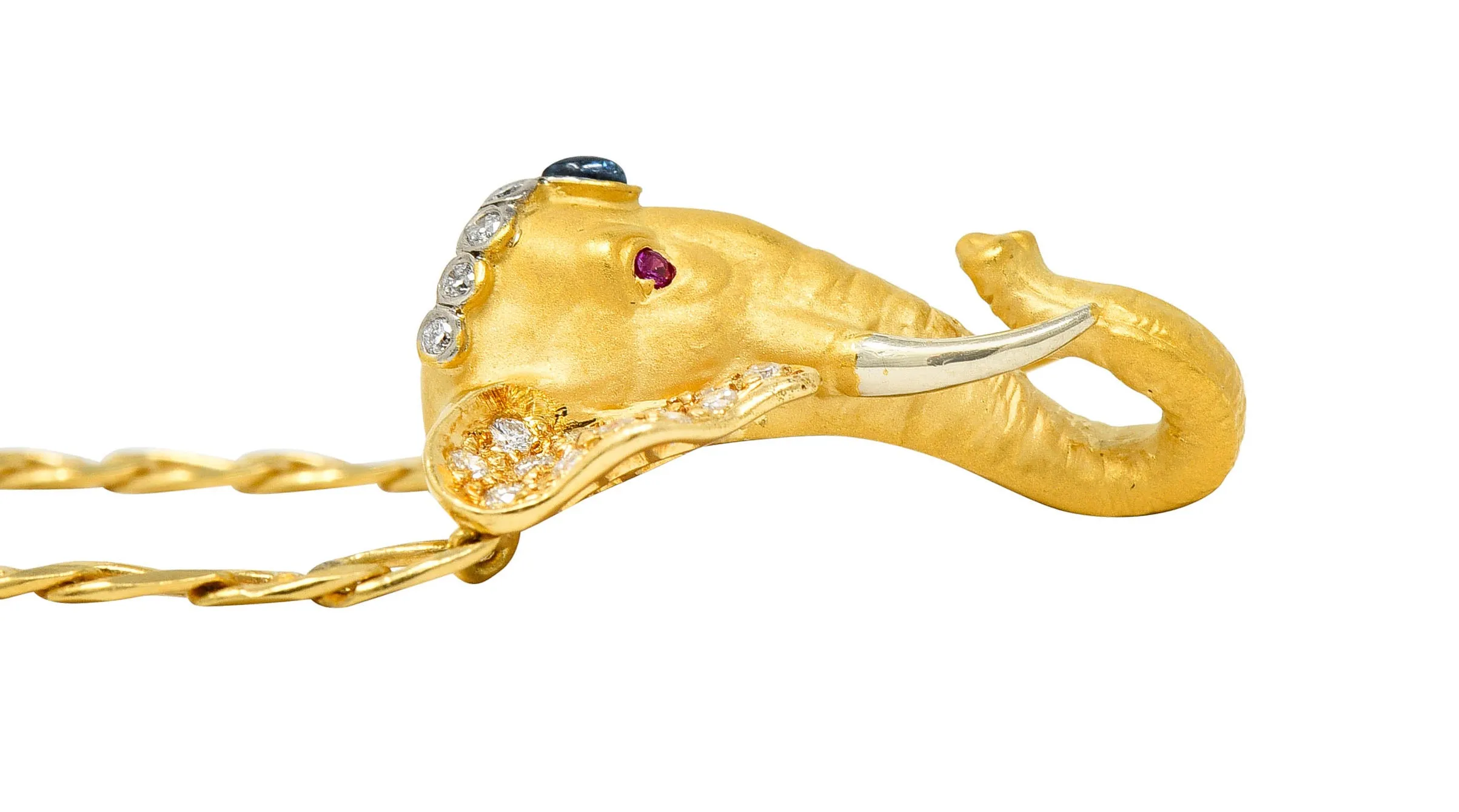 Carrera Y Carrera Sapphire Ruby Diamond 18 Karat Gold Elephante Necklace