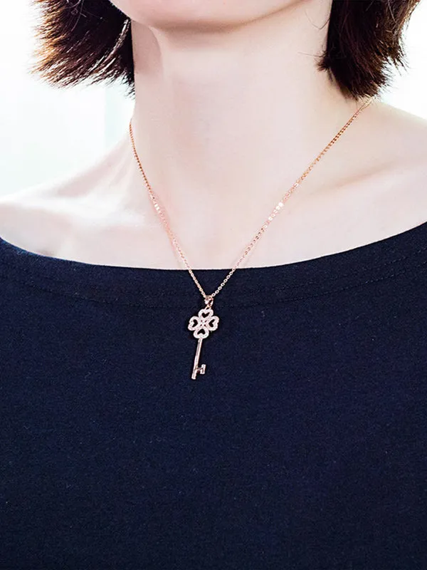 Copper Plated 18k Gold Necklace Lucky Grass With Diamond Clavicle Chain