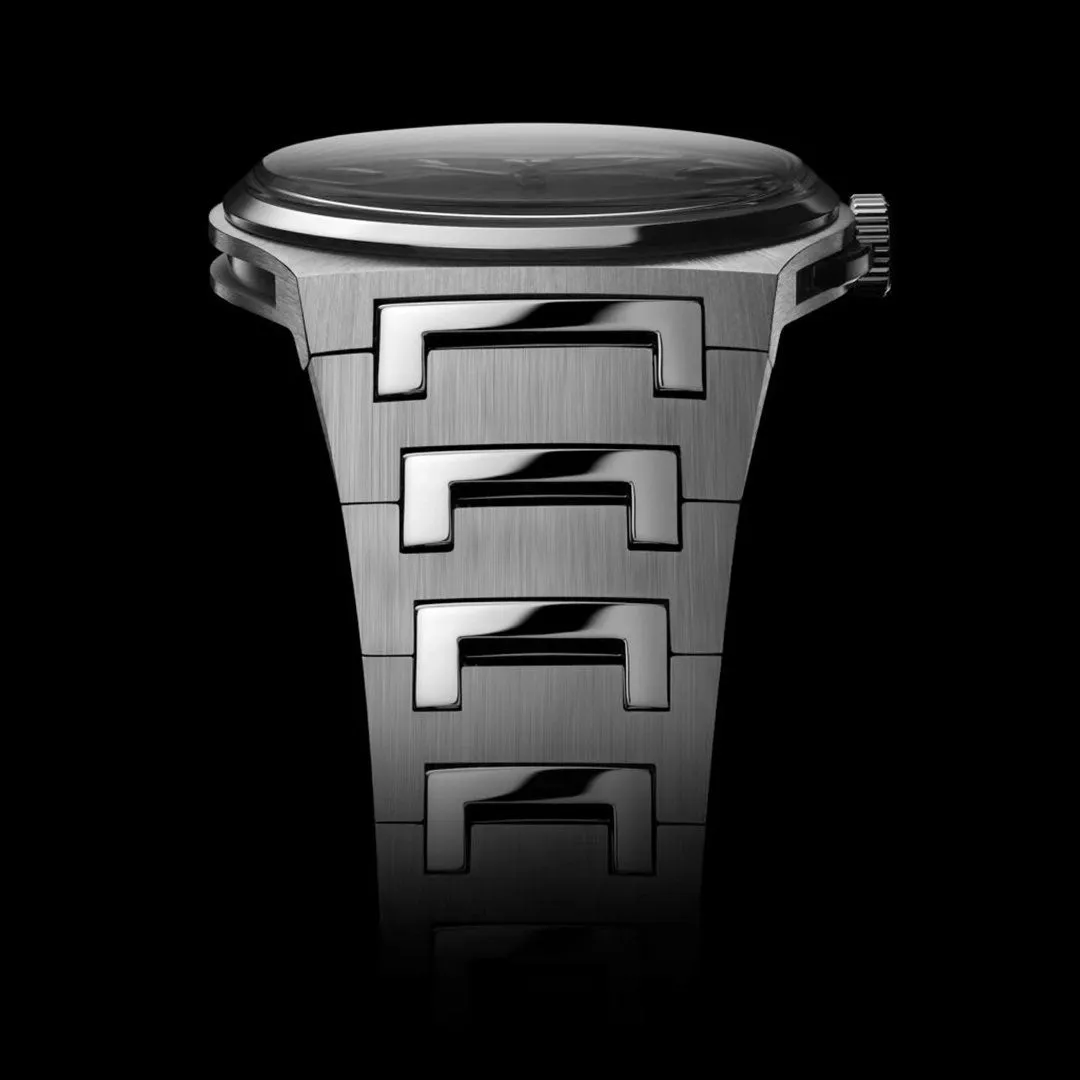 Czapek Antarctique Passage de Drake Sahara Night (Limited Availability)