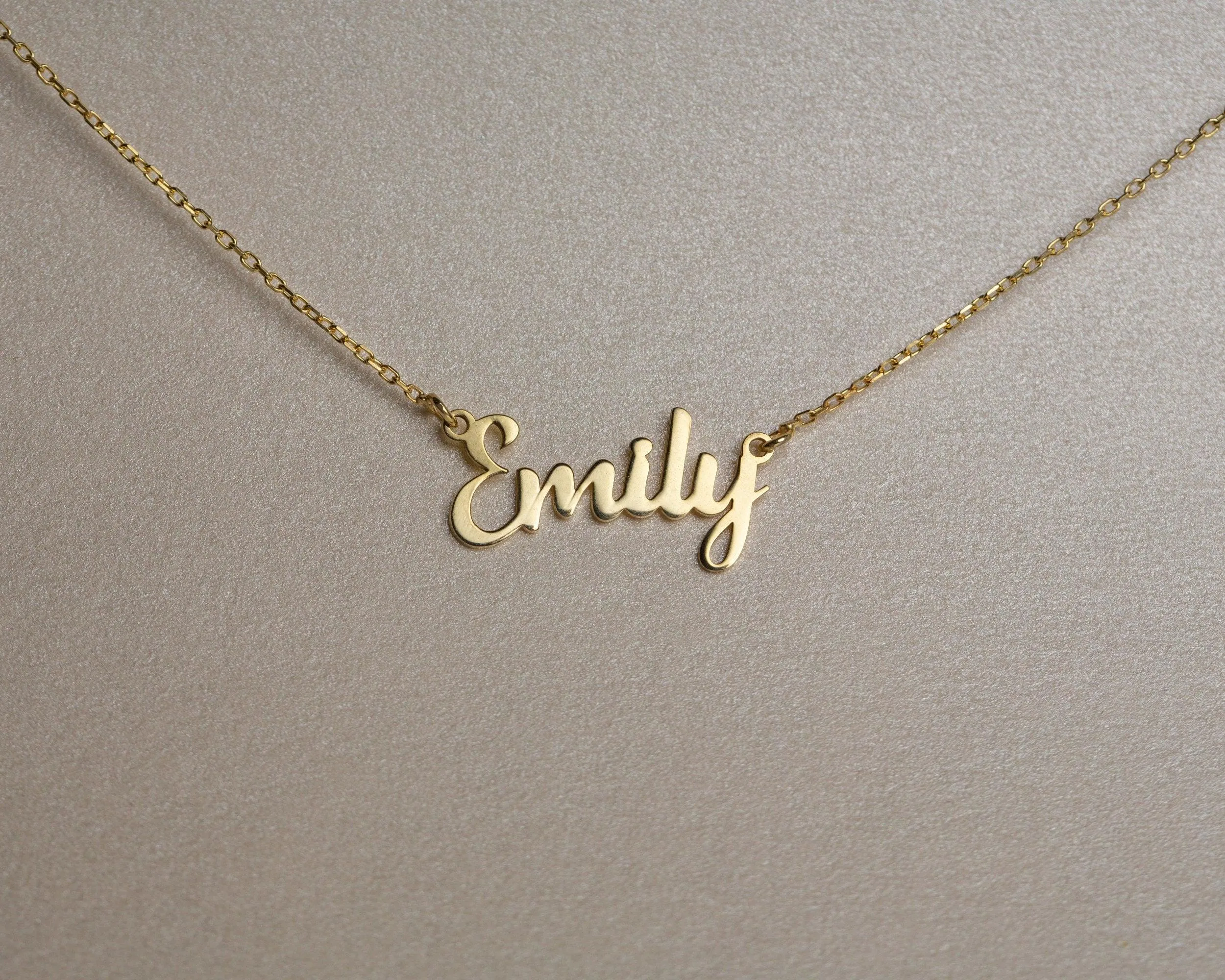 Dainty Name Necklace - 18K Gold Vermeil