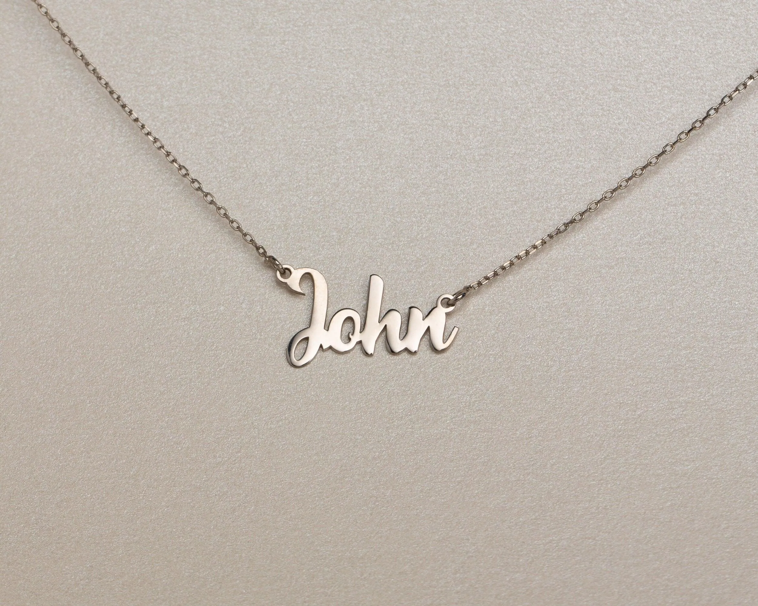 Dainty Name Necklace - 18K Gold Vermeil