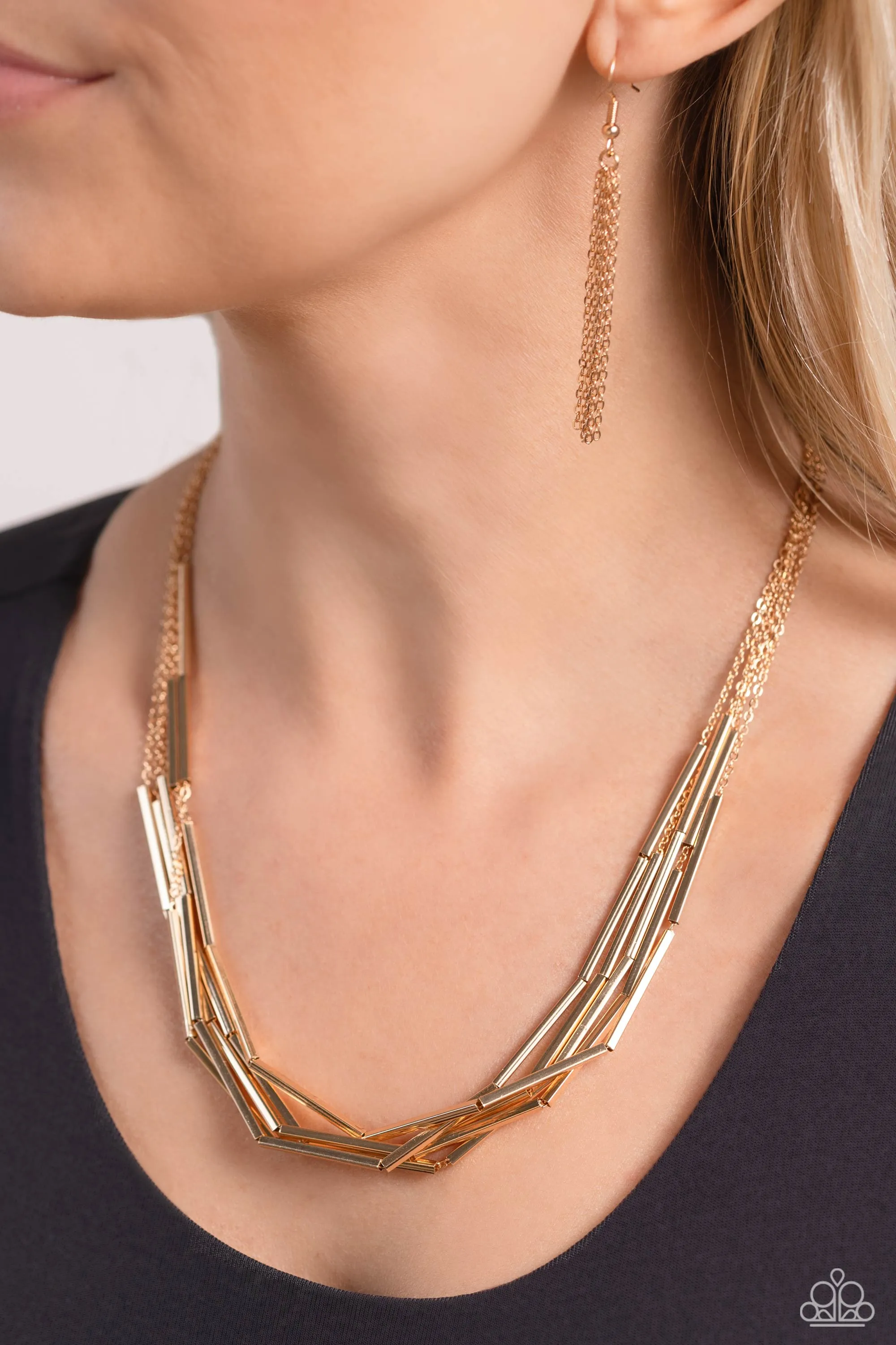 Dynamic Default - Gold - Cylindrical Bead Tiered Paparazzi Short Necklace
