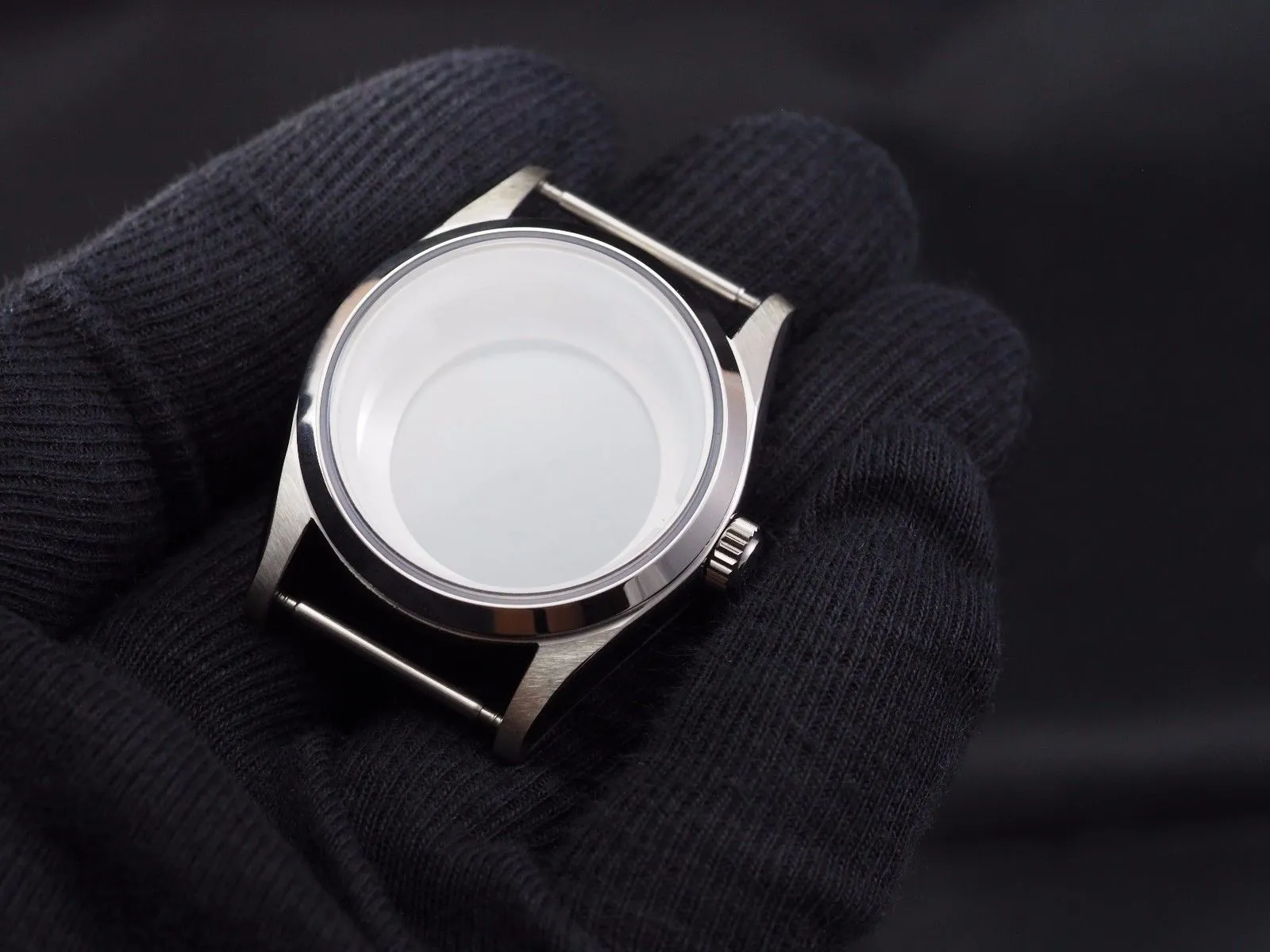 Explorer style watch case for ETA 2824 movement 39mm