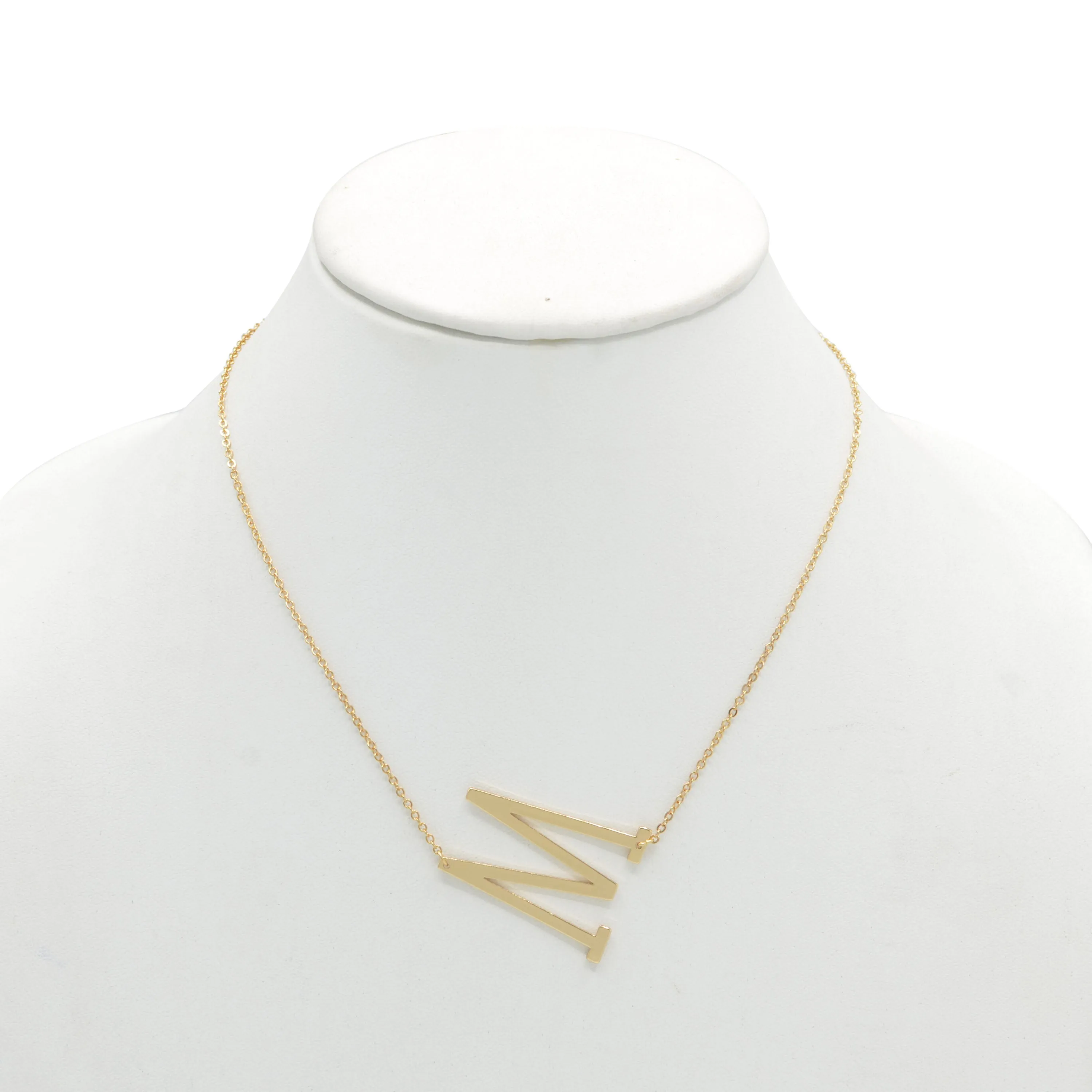 GOLD LETTER M INITIAL CHARM NECKLACE # HNN90627G Gold (OE8)
