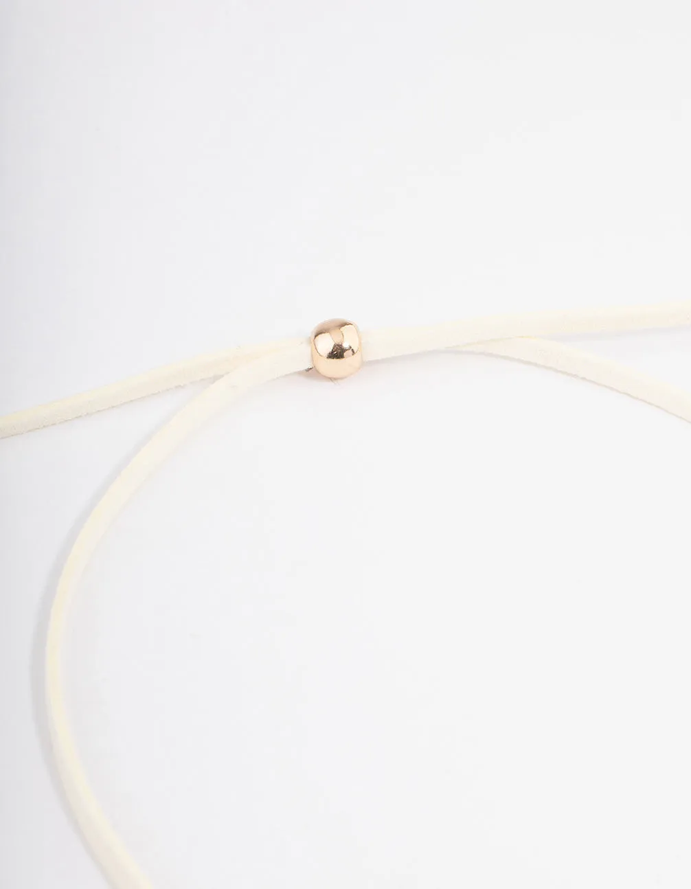 Gold Round Pendant Necklace
