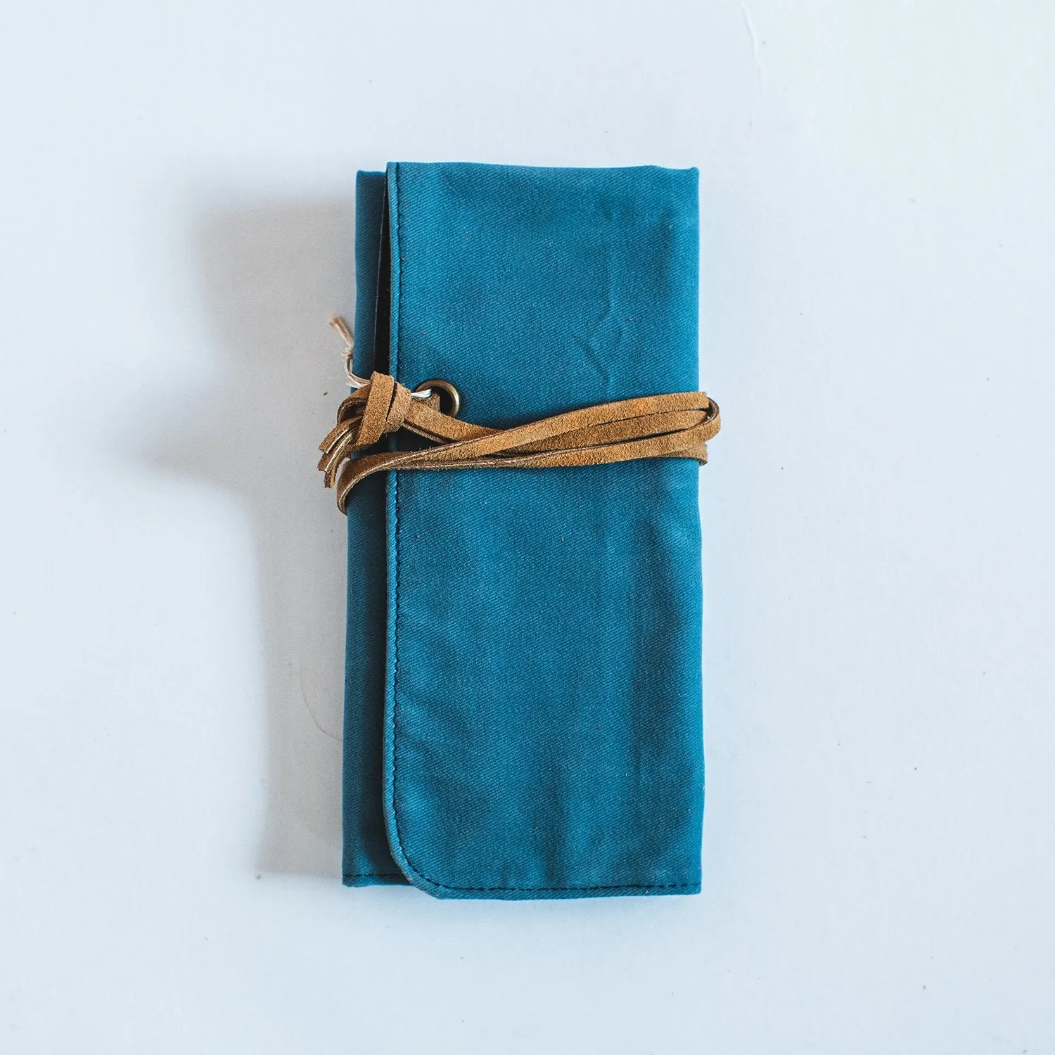 Gouache Barrie Waxed Canvas Watch Roll