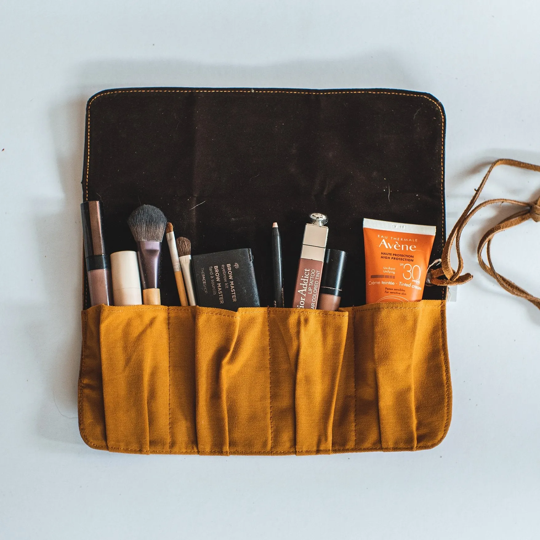 Gouache Barrie Waxed Canvas Watch Roll