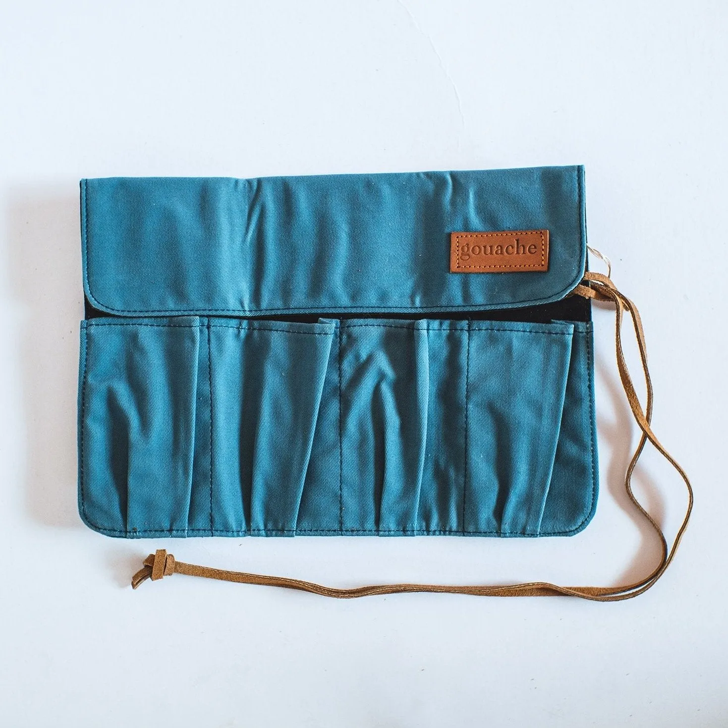 Gouache Barrie Waxed Canvas Watch Roll