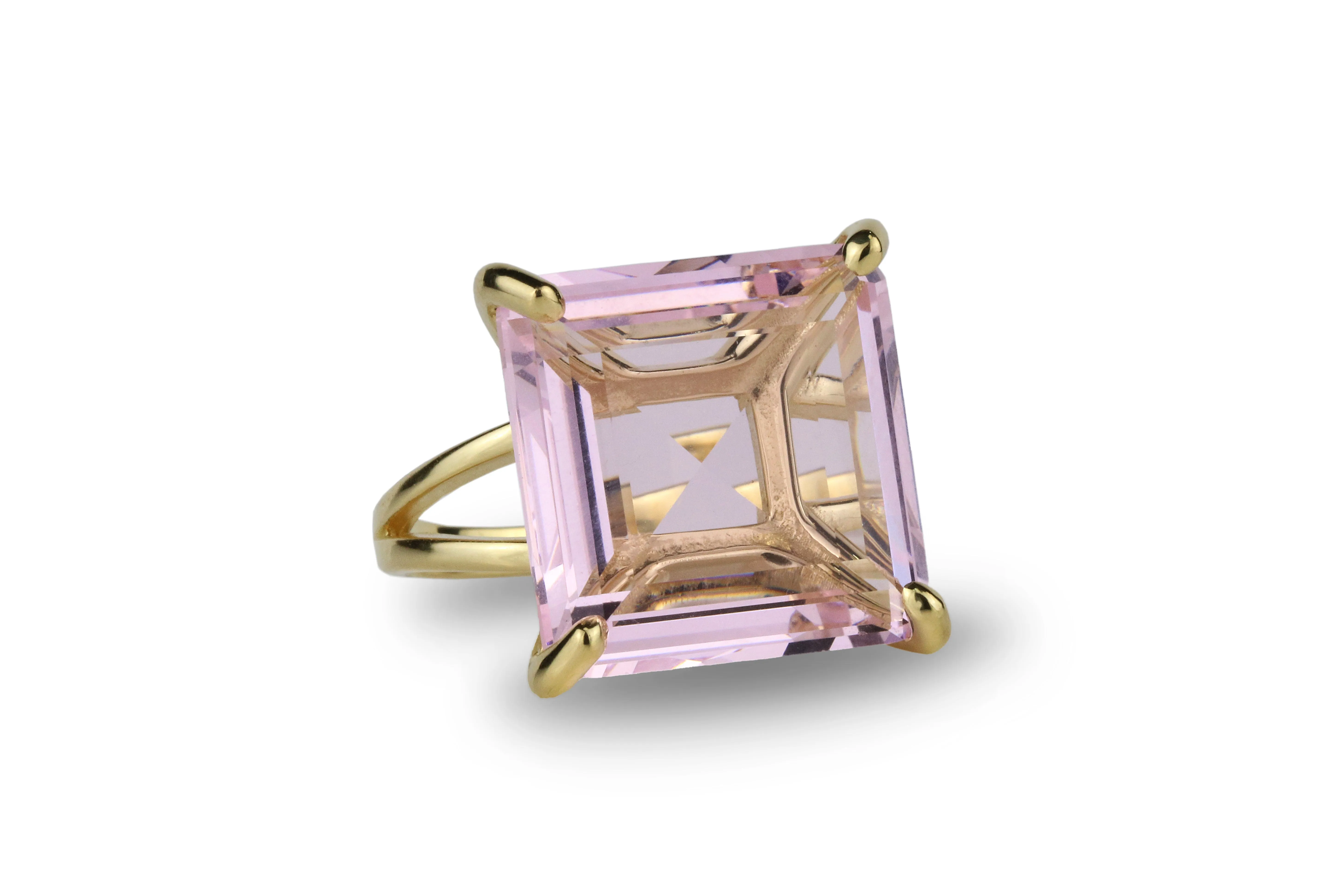 Jewelry Rose Quartz Ring in Rose Gold