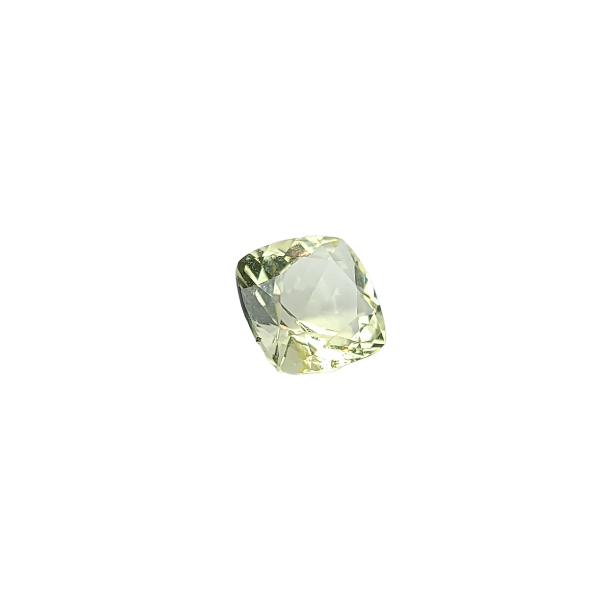 Lemon Quartz Facet. Square. 2.4ct