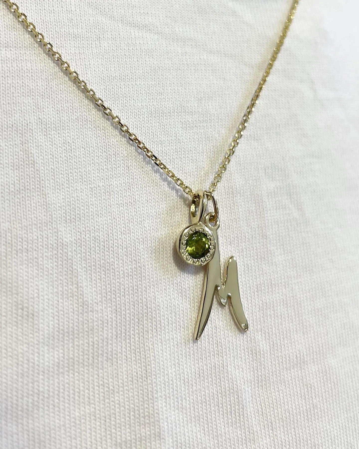 Letter Pendant | Solid Gold