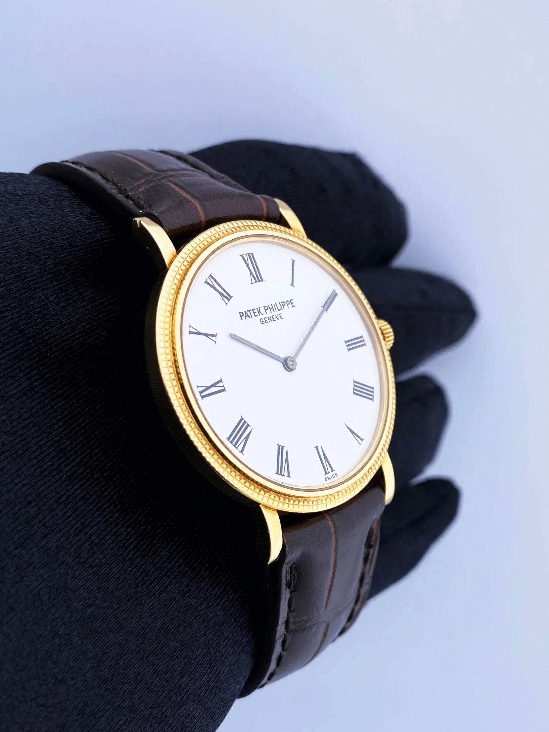 Patek Philippe Calatrava 5120J Mens Watch