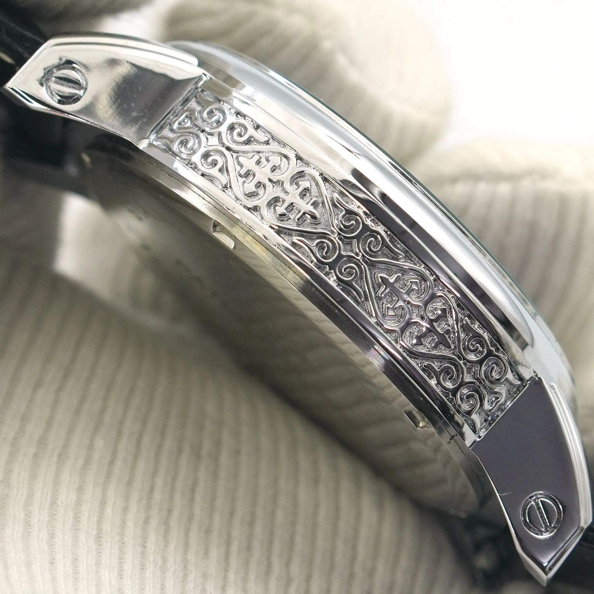Patek Philippe Chronograph Quartz Watch | PP Watch CN 232 B