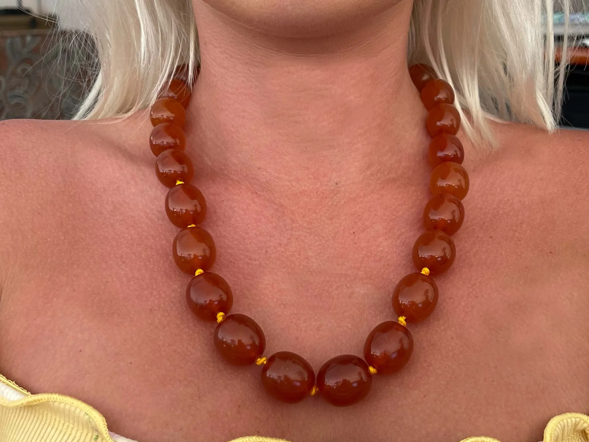 Rare Mings Hawaii Large Amber Bead Strand Necklace 23"