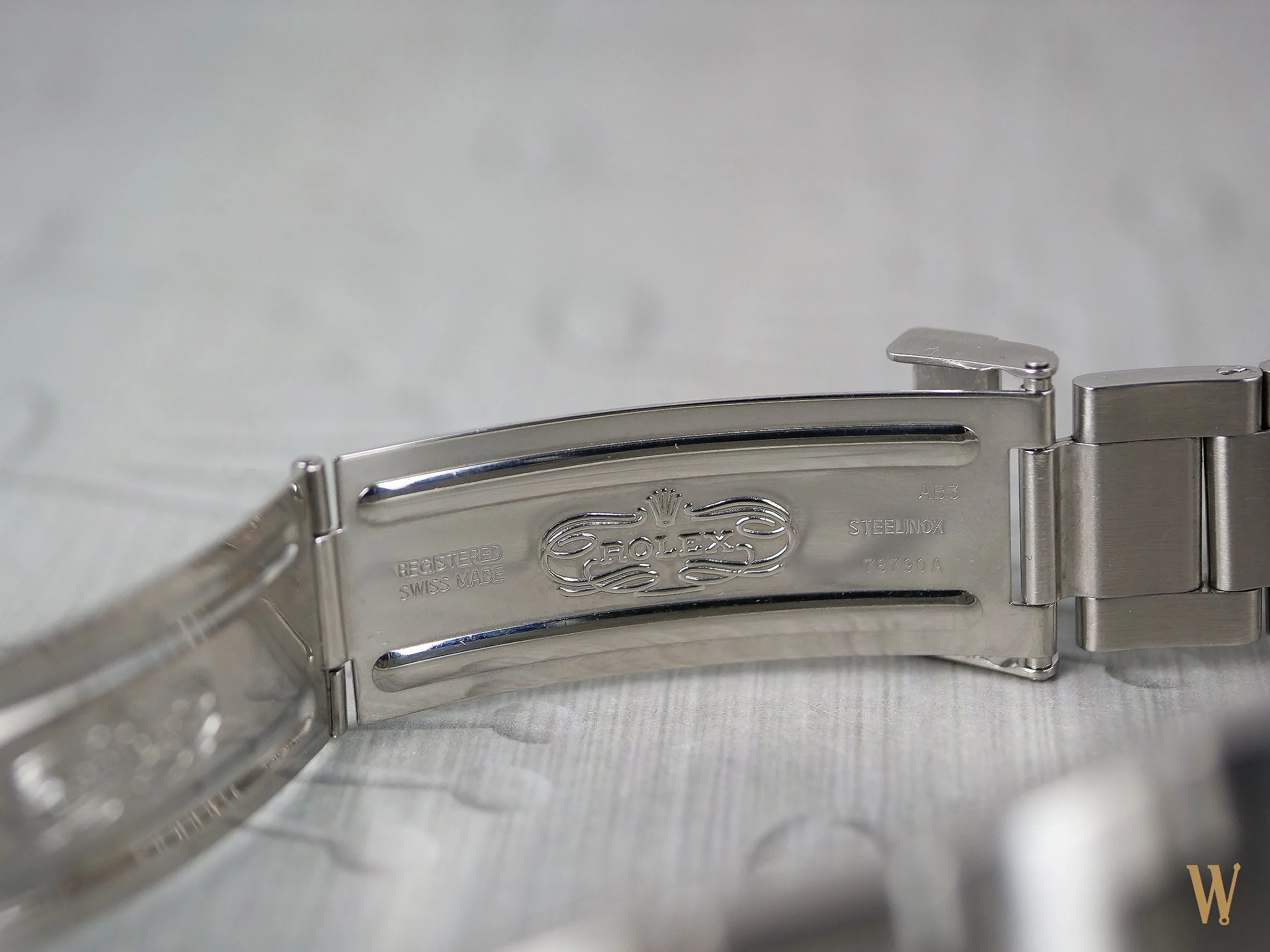 Rolex Explorer 16570 Polar Dial