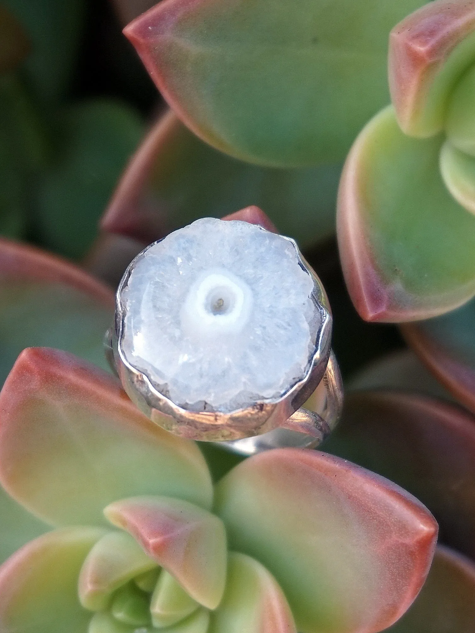 Round White Solar Quartz Gemstones Ring 1