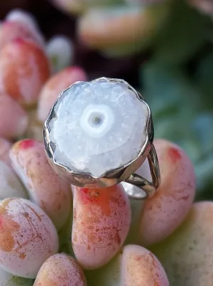 Round White Solar Quartz Gemstones Ring 1