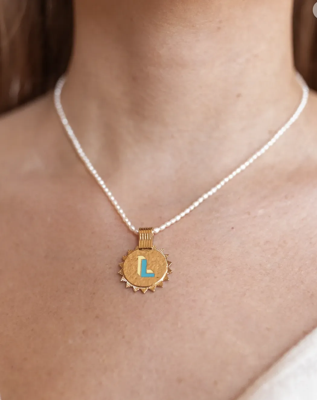 Say My Name Pearl Necklace - Letter T