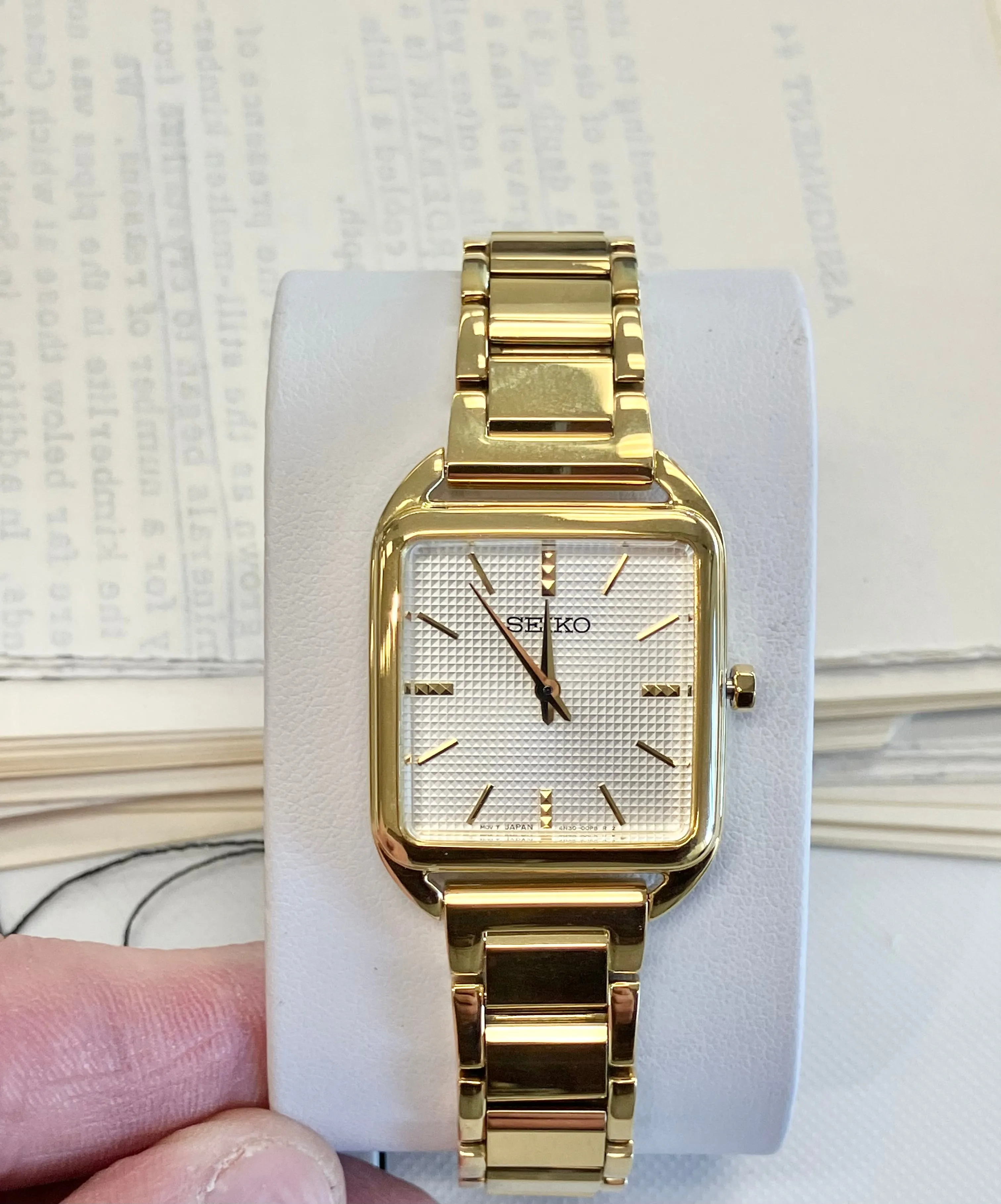 Seiko Gold Tone Watch Square Case Design
