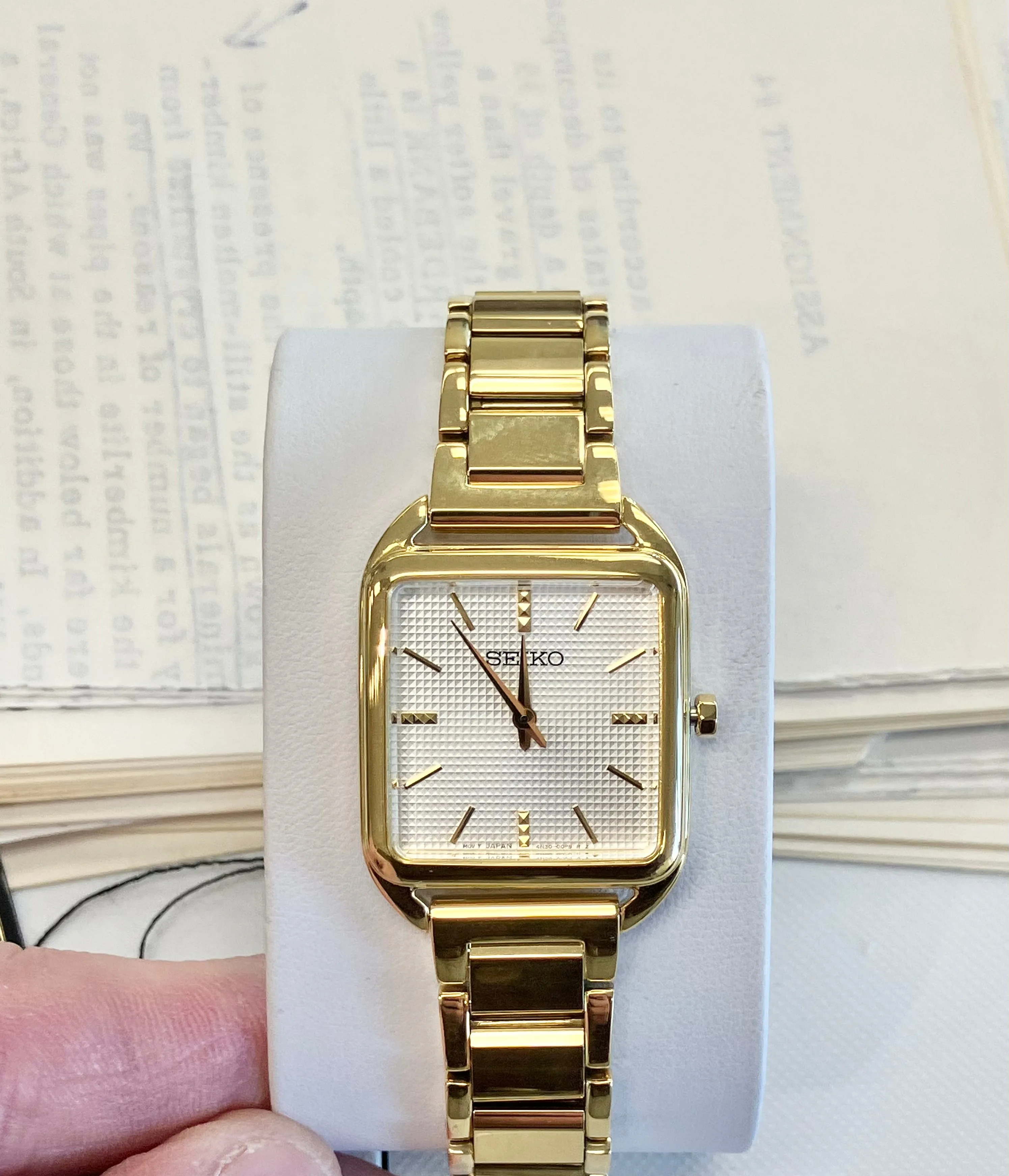 Seiko Gold Tone Watch Square Case Design