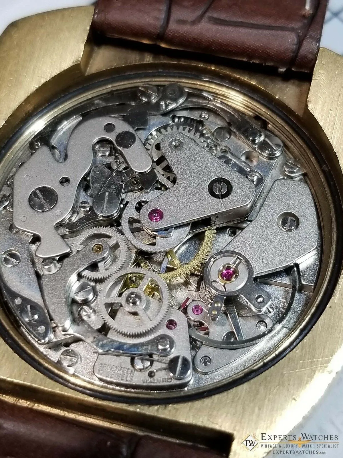 Serviced Vintage Carronade BullHead Chronograph Valjoux 7734 Gold 42.50 mm Watch