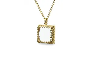 Simple Clear Quartz Necklace in Gold