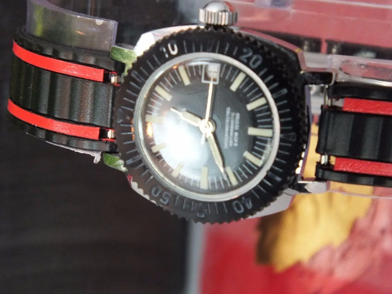 Sold!!! Vintage Women Omnia Divers Diving Watch Bezel  with Tissot band