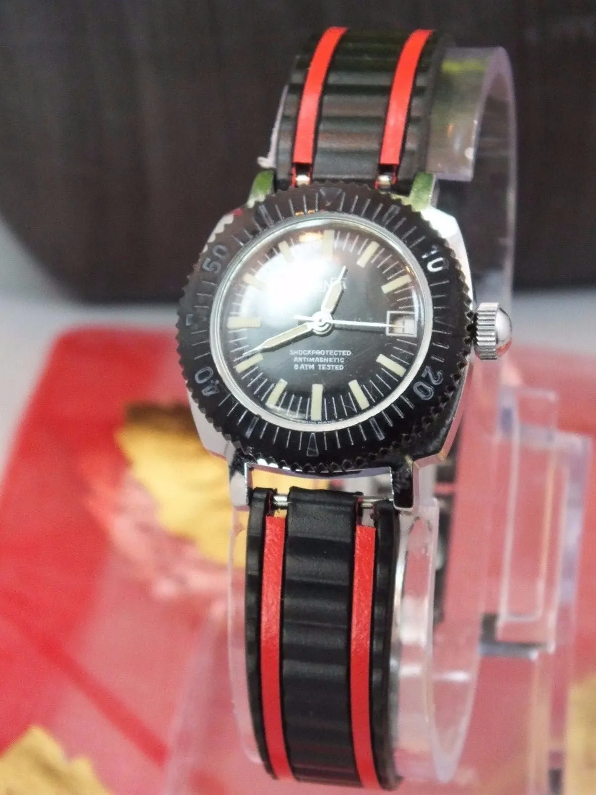 Sold!!! Vintage Women Omnia Divers Diving Watch Bezel  with Tissot band