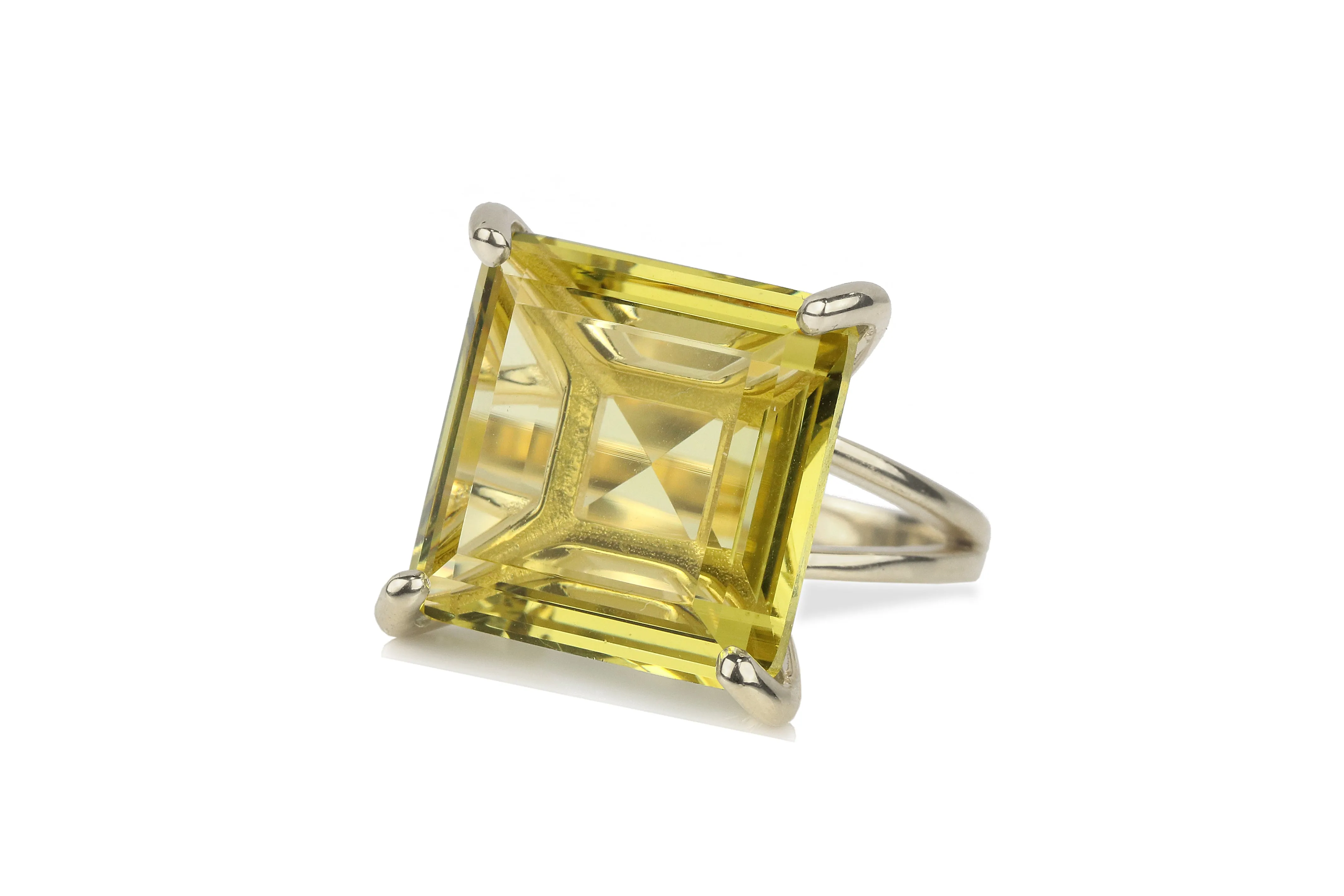 Square Lemon Quartz in 14k Gold Ring