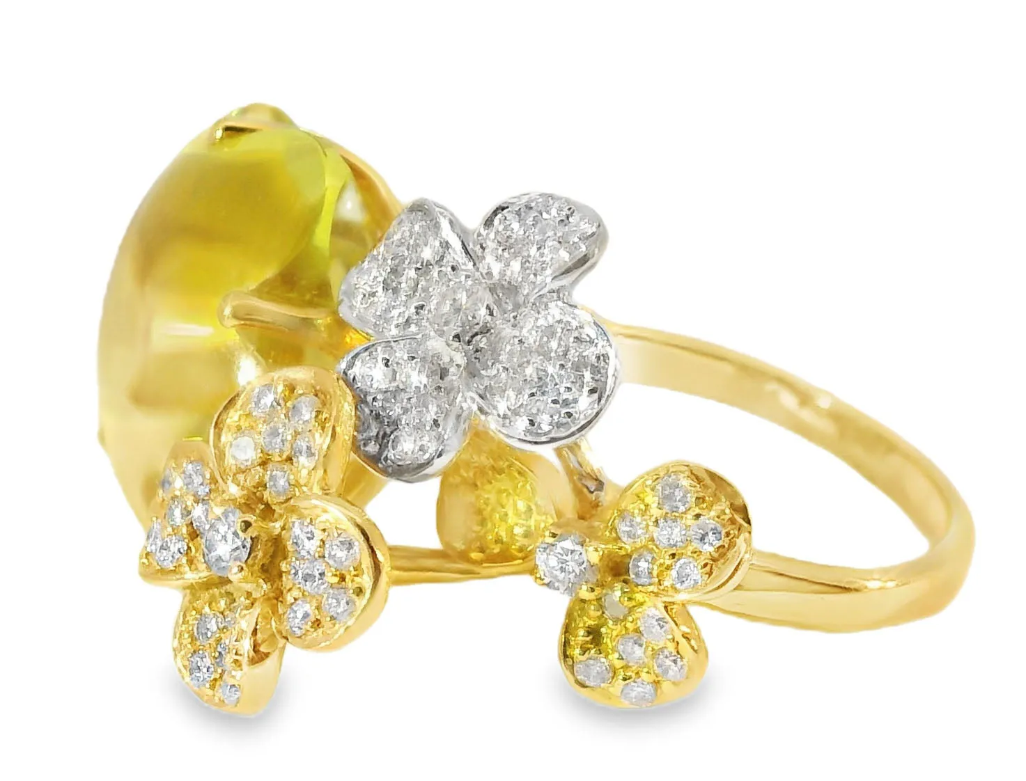 Stunning 18K Tri-color Gold Diamond Cabochon Lemon Quartz Floral Ring
