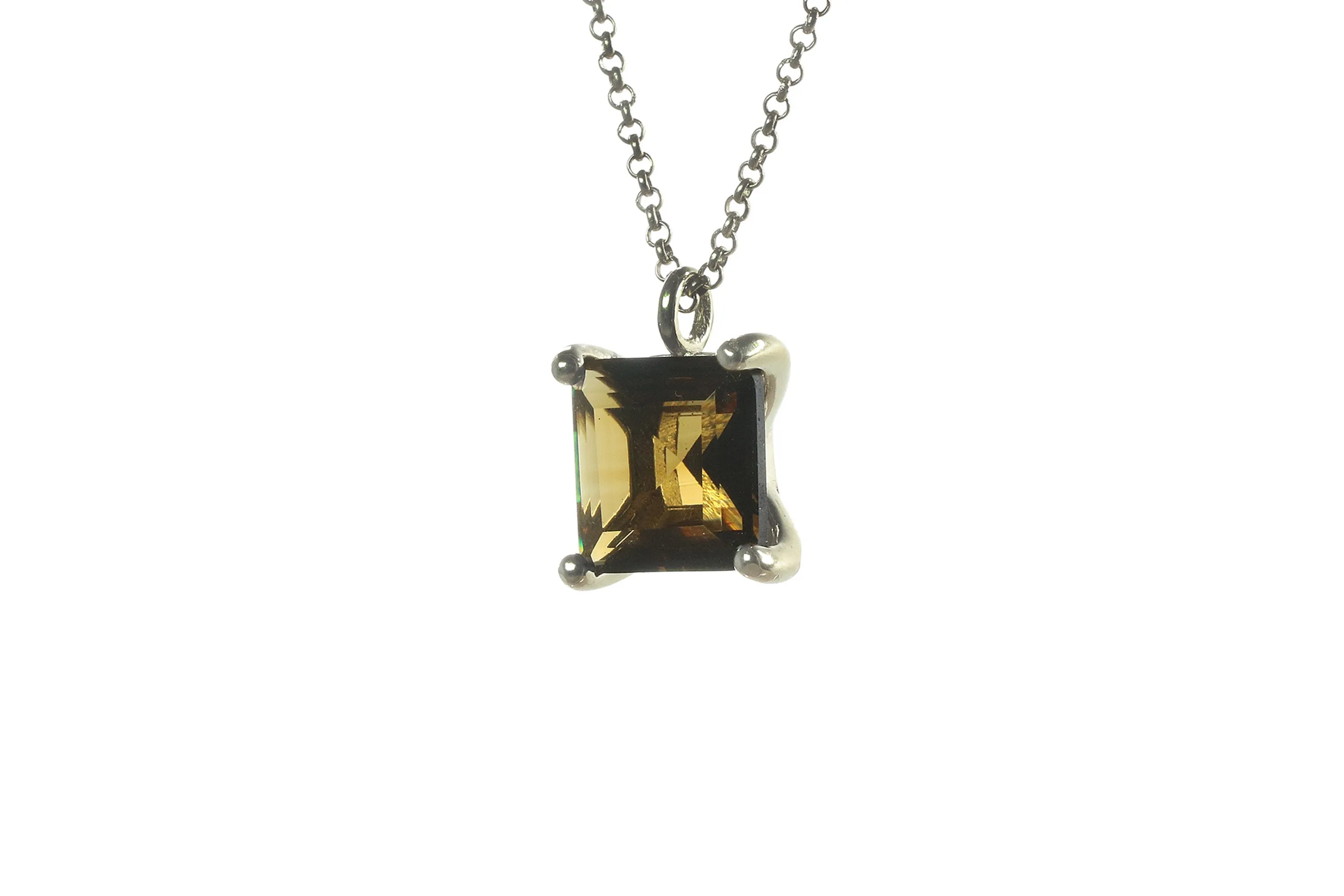 Stylish Natural Smoky Quartz Necklace in Gold