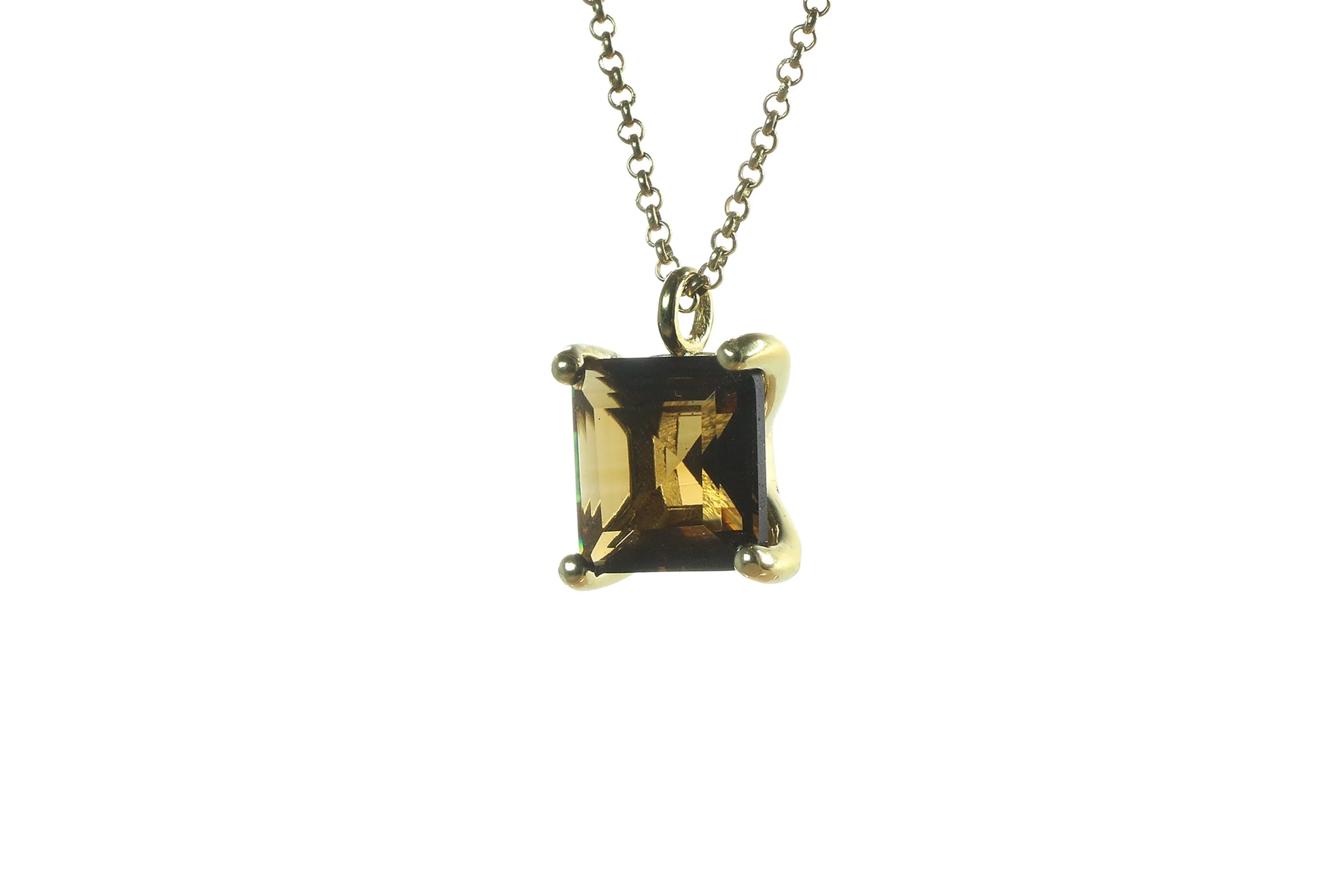 Stylish Natural Smoky Quartz Necklace in Gold