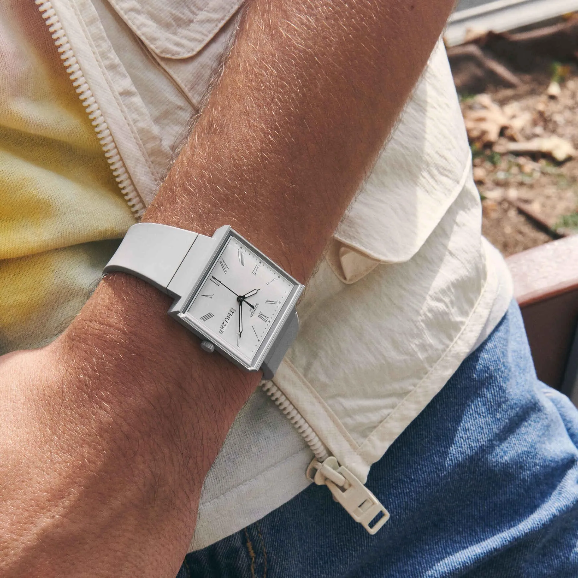 Swatch What If ... Gray watch? BIOCERAMIC What if? Collection 33mm SO34M700