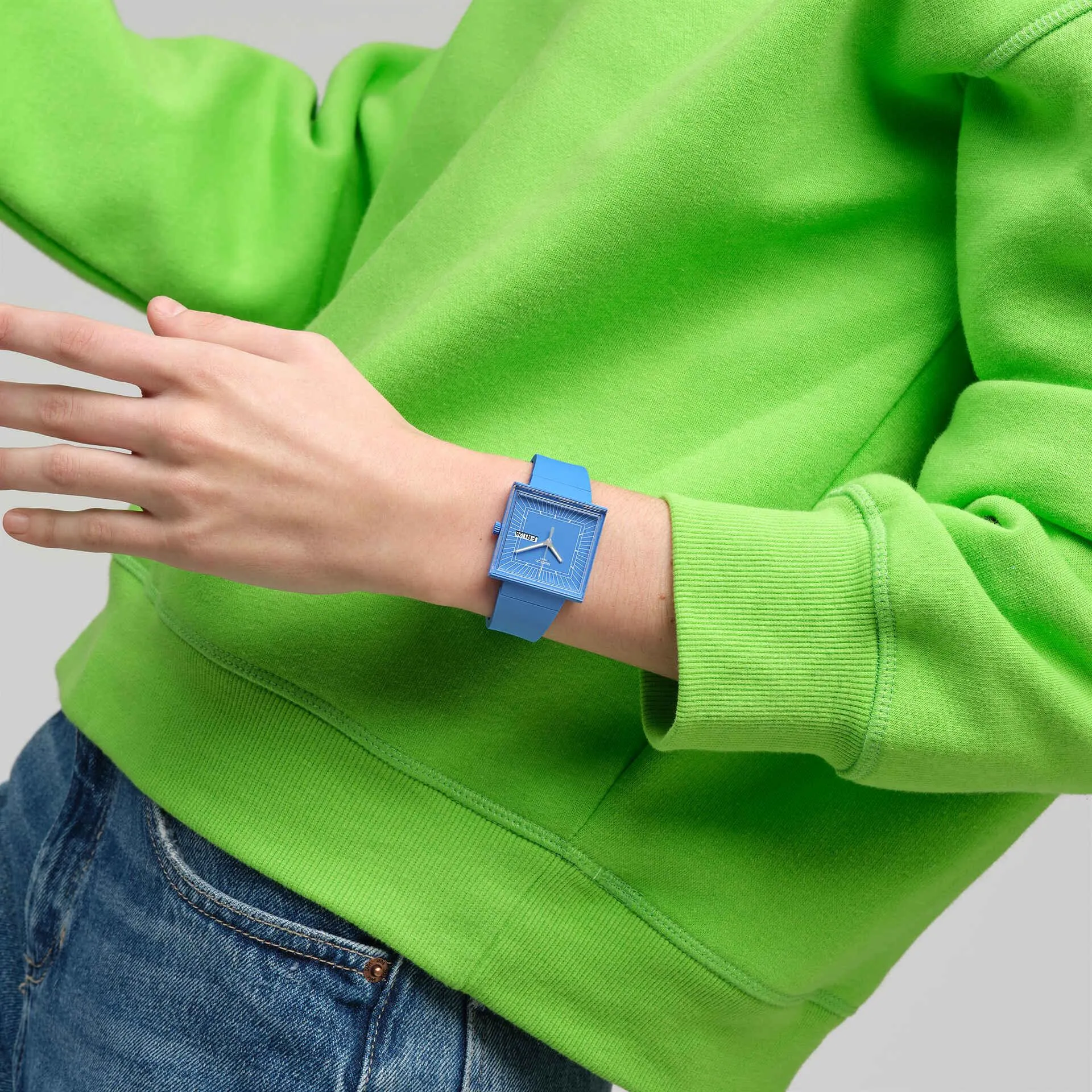 Swatch What If ... Sky watch? BIOCERAMIC What if? Collection 33mm SO34S700
