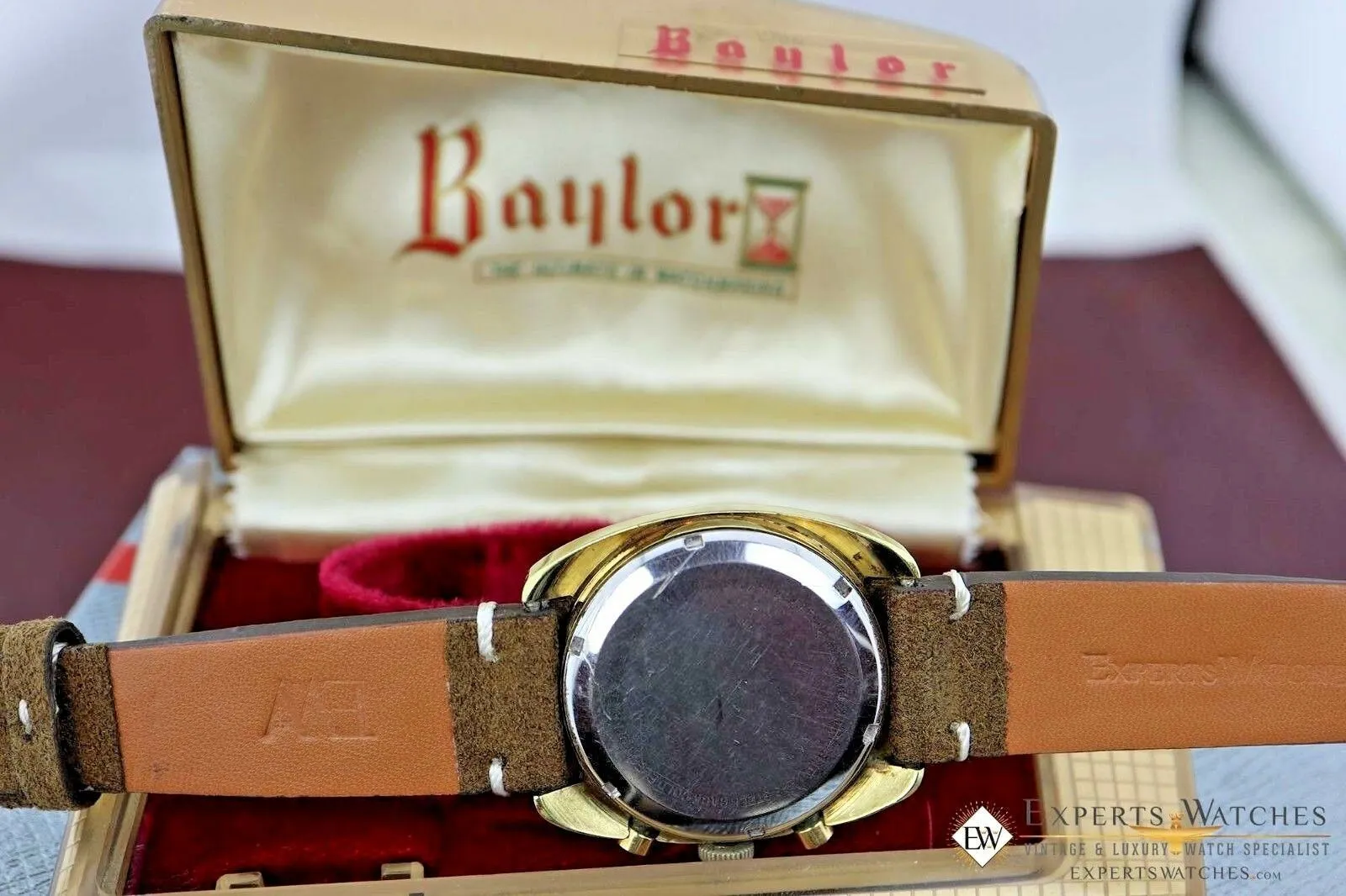 Vintage BAYLOR Chronograph Beautiful Blue Dial Matt Gold Fill Date at 12 W/ Box