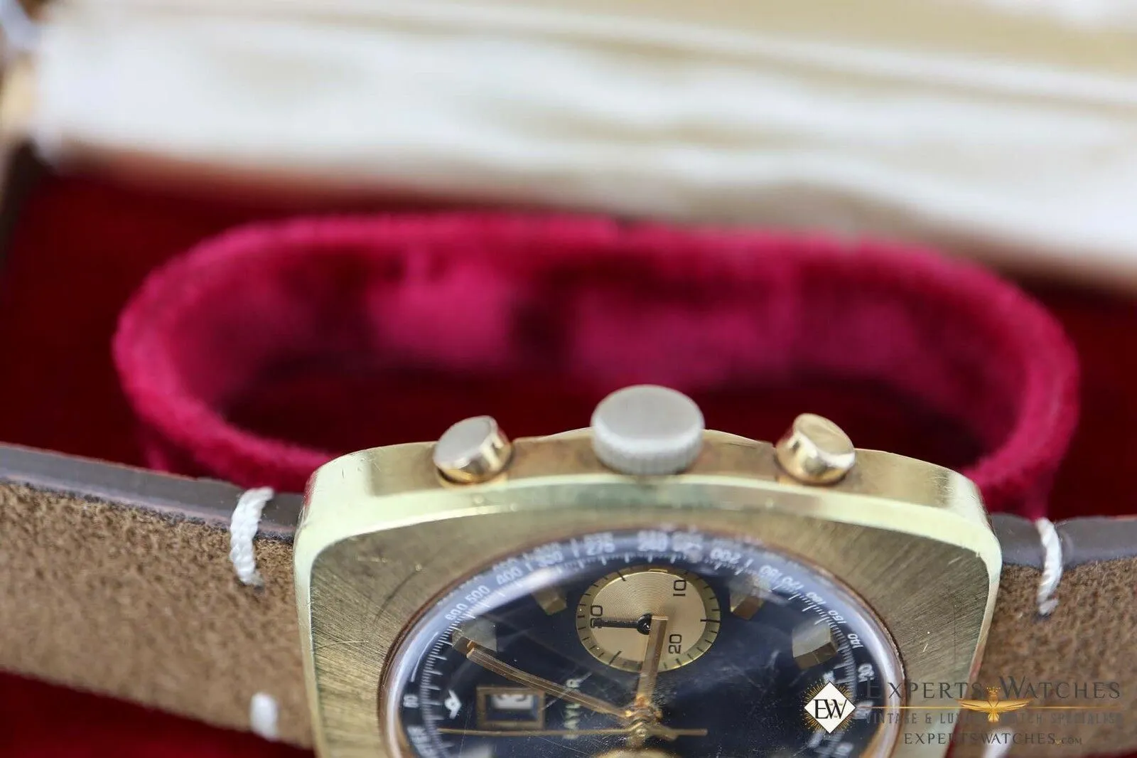 Vintage BAYLOR Chronograph Beautiful Blue Dial Matt Gold Fill Date at 12 W/ Box