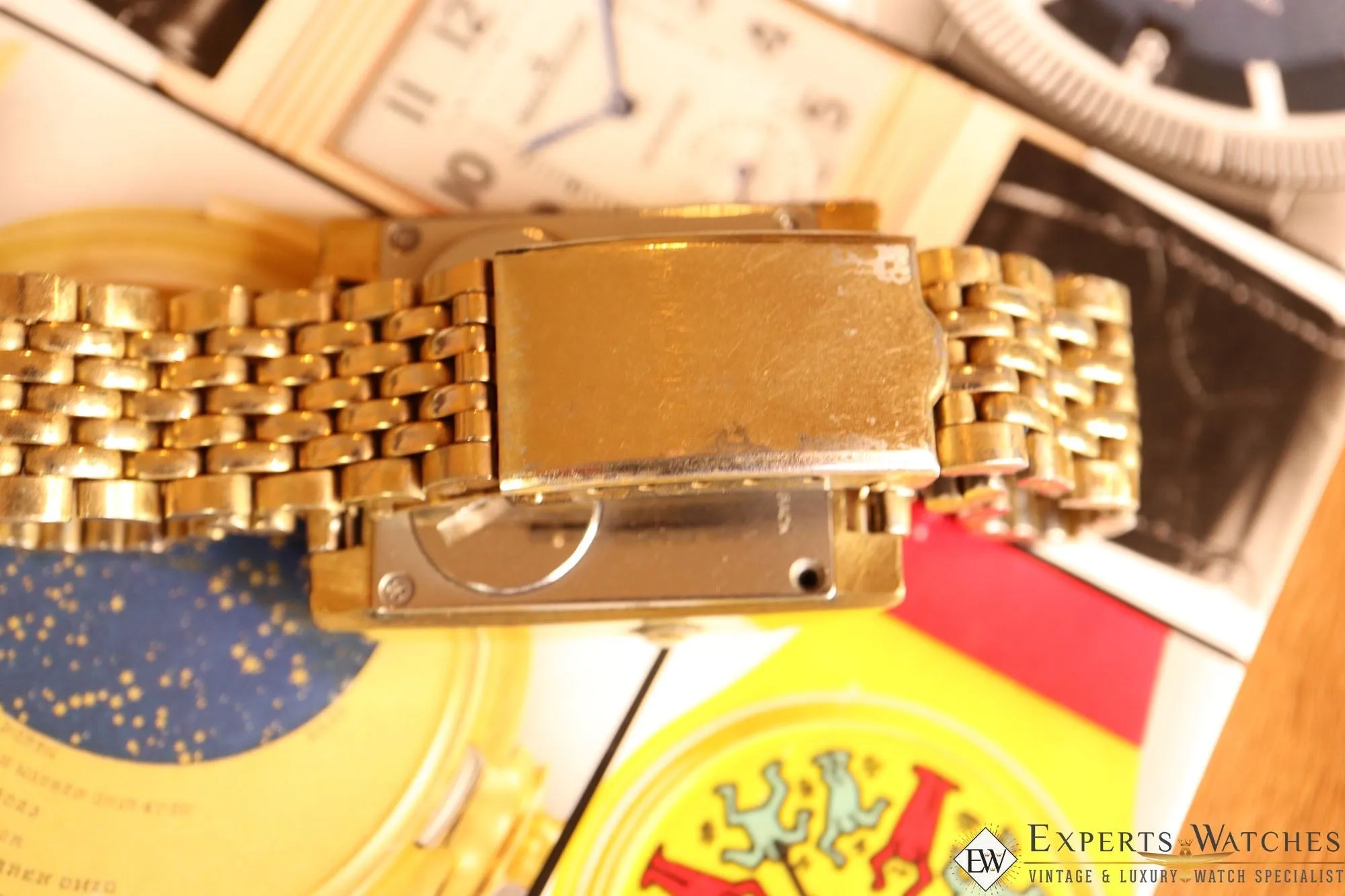Vintage Rare 1976 Bulova COMPUTRON N7 Red LED Digital Gold Tone Cell 228